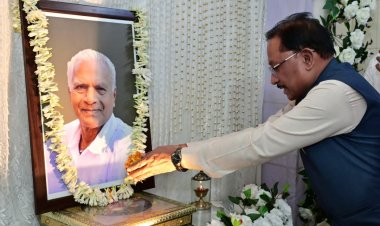 *मुख्यमंत्री श्री विष्णुदेव साय ने लोकतंत्र सेनानी स्वर्गीय महावीर प्रसाद जैन को दी श्रद्धांजलि*