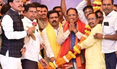 *मुख्यमंत्री श्री साय ने जुनवानी नर्मदा धाम में की पंच कुंडीय श्री रुद्र महायज्ञ की परिक्रमा*